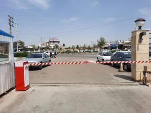 Iran Khodro dealership barrier (3)